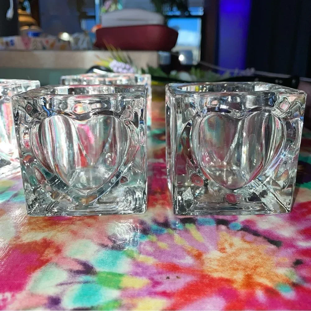 N/A light glass